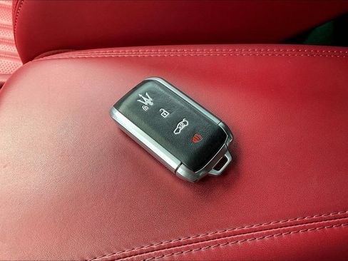 Used 2023 Maserati Grecale Modena AWD/4WD image 34