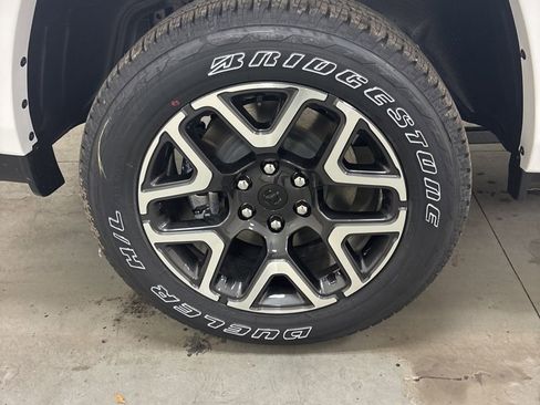 New 2026 RAM 1500 Laramie image 37