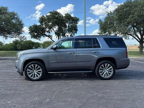 Used 2020 GMC Yukon SLT AWD/4WD image 5