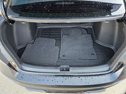 Used 2024 Honda Civic Touring image 28