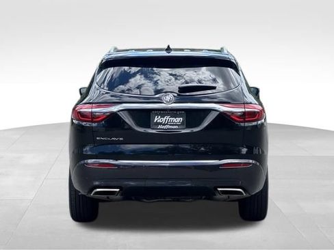 Used 2020 Buick Enclave Essence w/ Sound and Sites Package AWD/4WD image 7