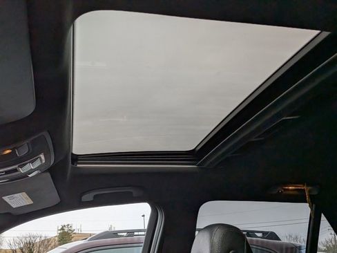 Certified 2018 Mercedes-Benz GLE 350 4MATIC image 12