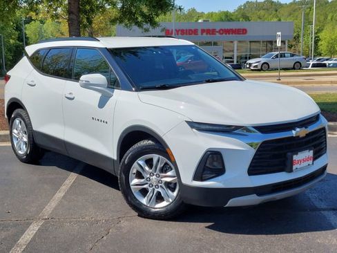 Used 2021 Chevrolet Blazer LT FWD image 2