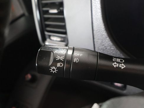 Used 2024 Nissan Frontier PRO-4X w/ Off-Road Protection Package image 34