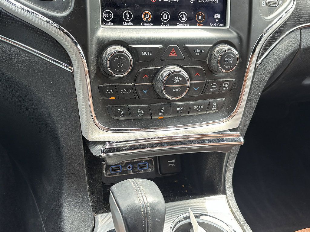 Used 2018 Jeep Grand Cherokee Summit AWD/4WD image 12