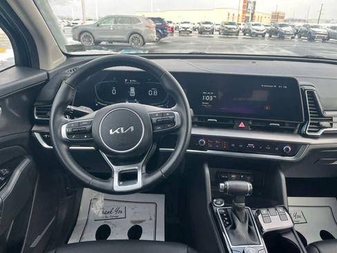 Used 2024 Kia Sportage EX image 34