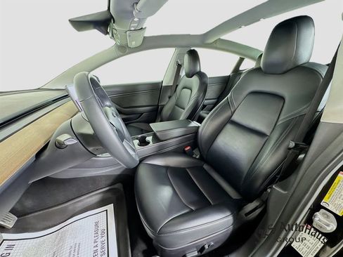 Used 2018 Tesla Model 3 Long Range image 11