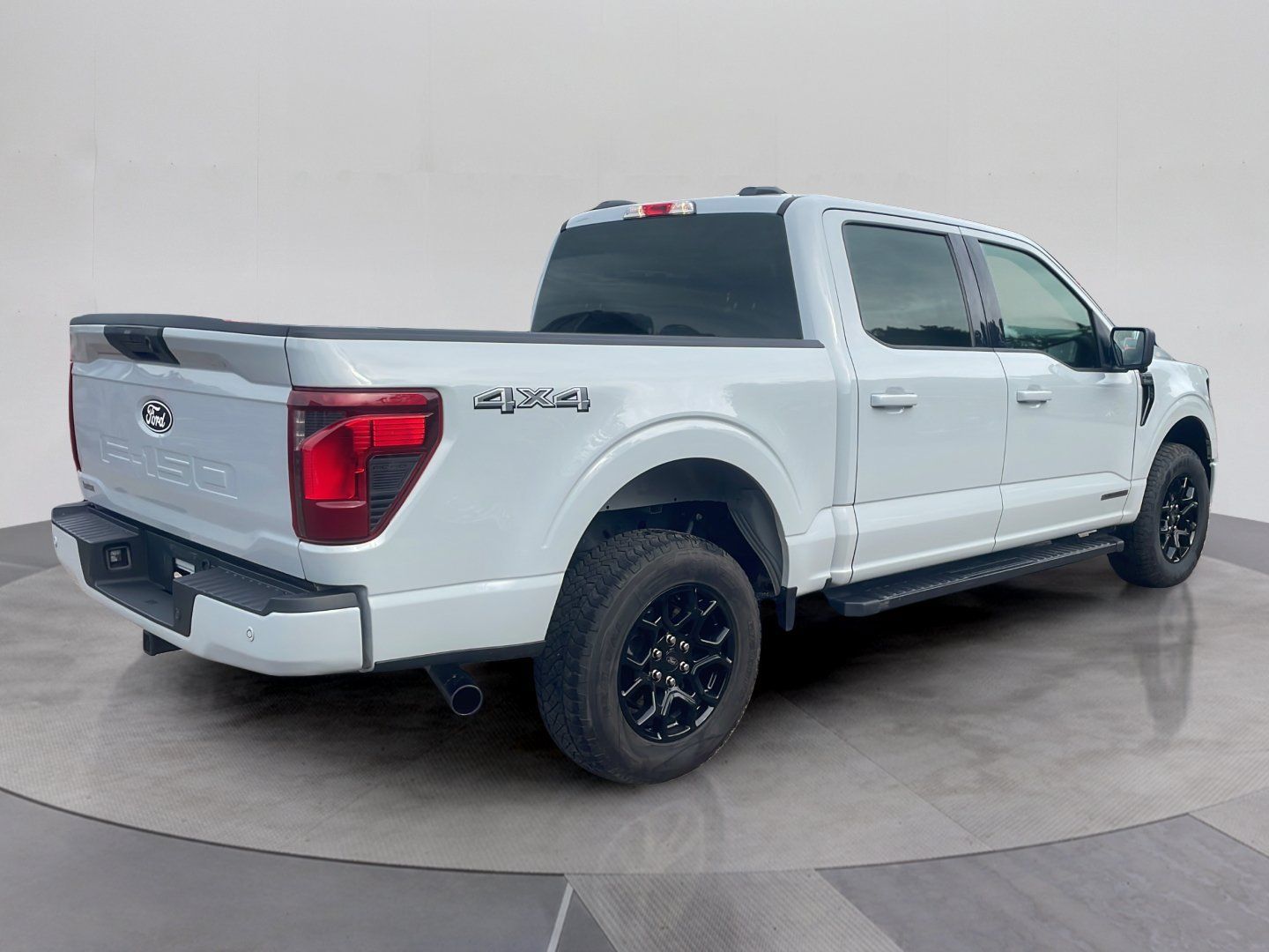 Used 2024 Ford F150 XLT w/ Mobile Office Package AWD/4WD image 7