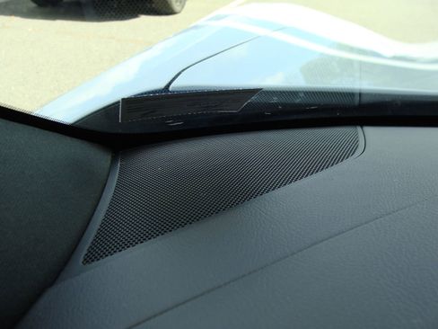 Used 2018 Chevrolet Corvette Stingray Coupe w/ Battery Protection Package RWD image 32