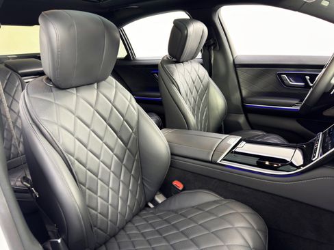 Used 2022 Mercedes-Benz S 500 4MATIC image 45