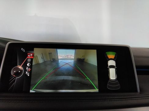 Used 2015 BMW X5 xDrive50i image 29