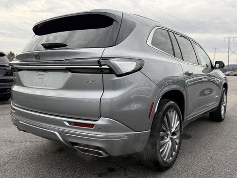 Certified 2025 Buick Enclave Avenir w/ LPO, All-Weather Package image 5