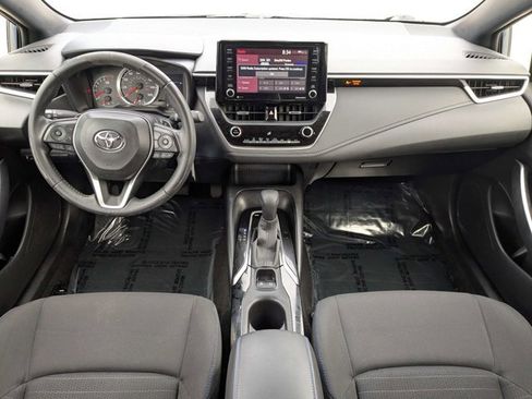 Used 2022 Toyota Corolla SE image 15