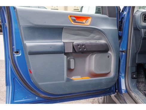 Used 2024 Ford Maverick Lariat w/ Black Appearance Package FWD image 18