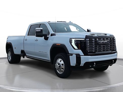 New 2026 GMC Sierra 3500 Denali Ultimate AWD/4WD image 1