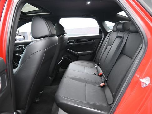 Used 2025 Honda Civic Sport image 36