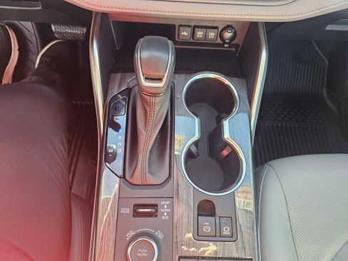 Certified 2021 Toyota Highlander Limited image 25