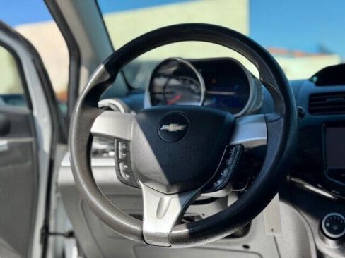 Used 2014 Chevrolet Spark LT image 13