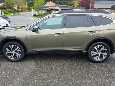 Used 2022 Subaru Outback Touring XT AWD/4WD image 8
