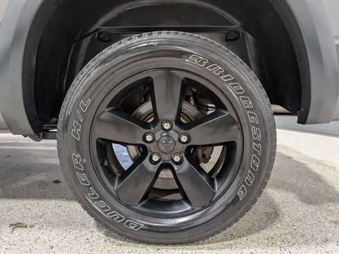 Used 2019 RAM 1500 Classic Warlock w/ Electronics Group AWD/4WD image 12