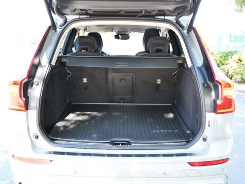 New 2025 Volvo XC60 B5 Plus w/ Protection Package Premier image 28