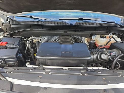 Used 2025 Chevrolet Tahoe LT image 27