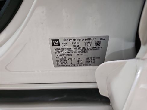 Certified 2022 Buick Encore GX Select w/ Sport Touring Package image 36