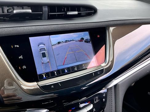 Used 2025 Cadillac XT6 Sport w/ Platinum Package AWD/4WD image 23