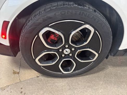 Used 2023 Ford Mustang Mach-E GT image 5