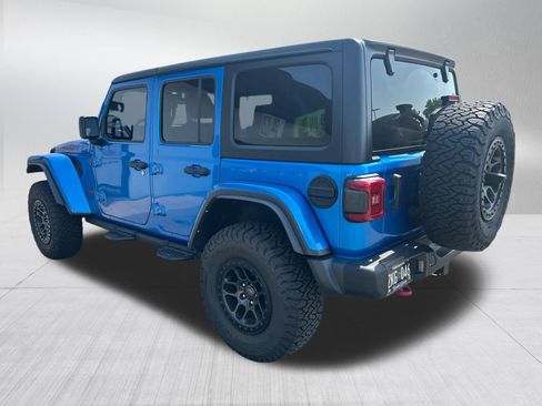 Used 2021 Jeep Wrangler Unlimited Rubicon w/ Xtreme Recon 35" Tire Package AWD/4WD image 6