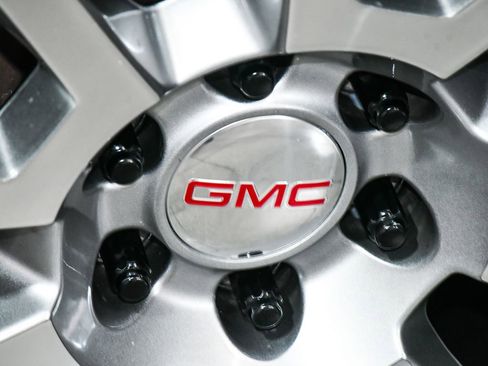 Used 2018 GMC Sierra 1500 Denali image 73