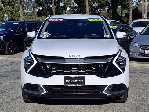 Certified 2025 Kia Sportage EX image 8