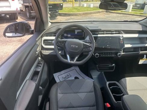 New 2027 Chevrolet Bolt LT FWD image 28