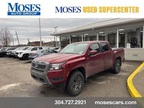 Certified 2025 Nissan Frontier SV w/ Tow Package image 1