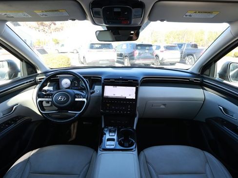 Used 2024 Hyundai Tucson Limited image 35