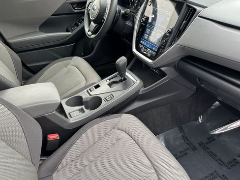 Used 2024 Subaru Crosstrek 2.0i Premium image 18