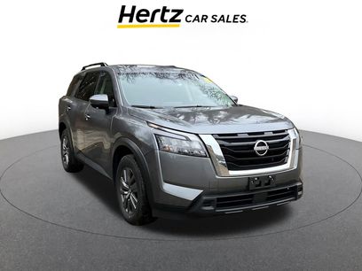 Used 2025 Nissan Pathfinder SV