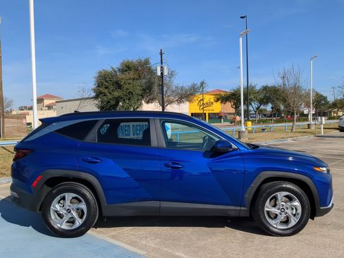 Used 2024 Hyundai Tucson SEL image 2