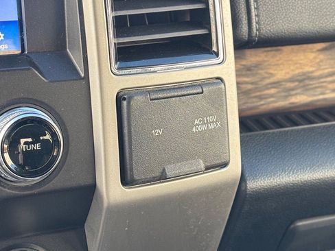 Certified 2019 Ford F150 Lariat w/ Equipment Group 502A Luxury image 53