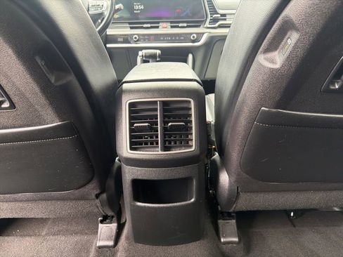 Certified 2023 Kia Sportage SX AWD/4WD image 21