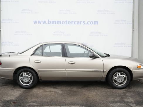 Used 1998 Buick Century Custom image 7