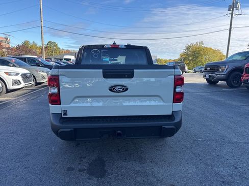 New 2025 Ford Maverick XLT w/ Black Appearance Package image 7