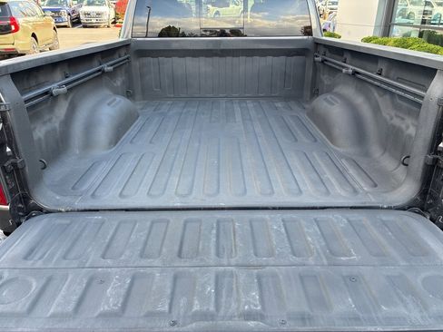 Used 2020 RAM 1500 Laramie image 9