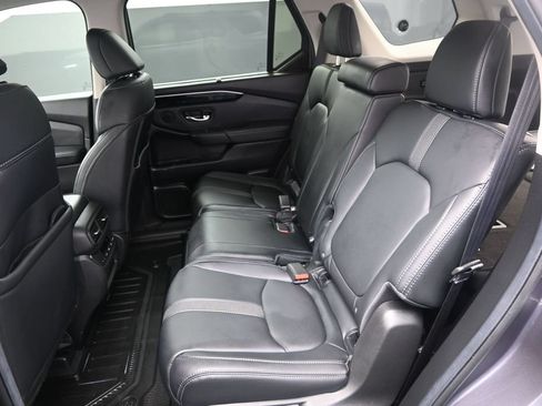 Certified 2025 Honda Pilot EX-L image 14