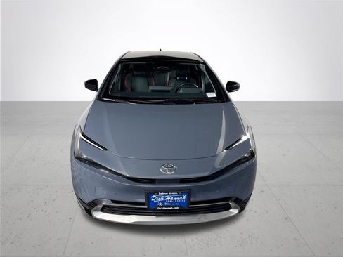 Used 2024 Toyota Prius Prime FWD image 3