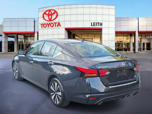 Used 2019 Nissan Altima 2.5 SV image 7