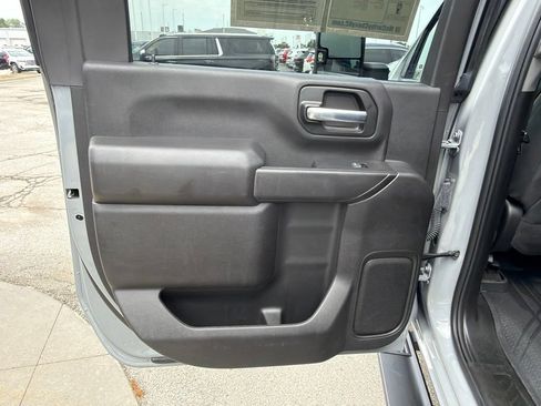 Used 2025 Chevrolet Silverado 2500 Custom w/ Custom Value Package AWD/4WD image 17