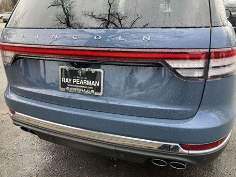 New 2025 Lincoln Aviator 2WD image 4