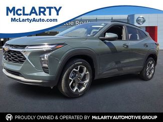 Used 2025 Chevrolet Trax LT video 1