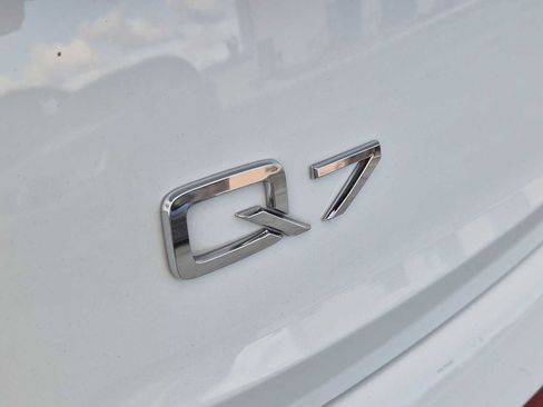 Used 2023 Audi Q7 2.0T Premium Plus w/ Premium Plus Package AWD/4WD image 10